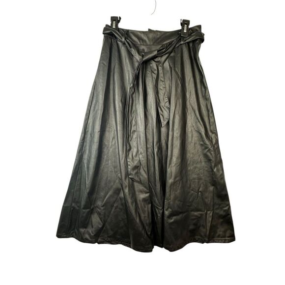 NWT! Who‎ What Wear Women's Faux Leather Jet Black A-Line Midi Skirt Size 6 - Picture 1 of 6